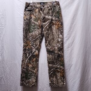 Realtree Camouflage Cargo Pants